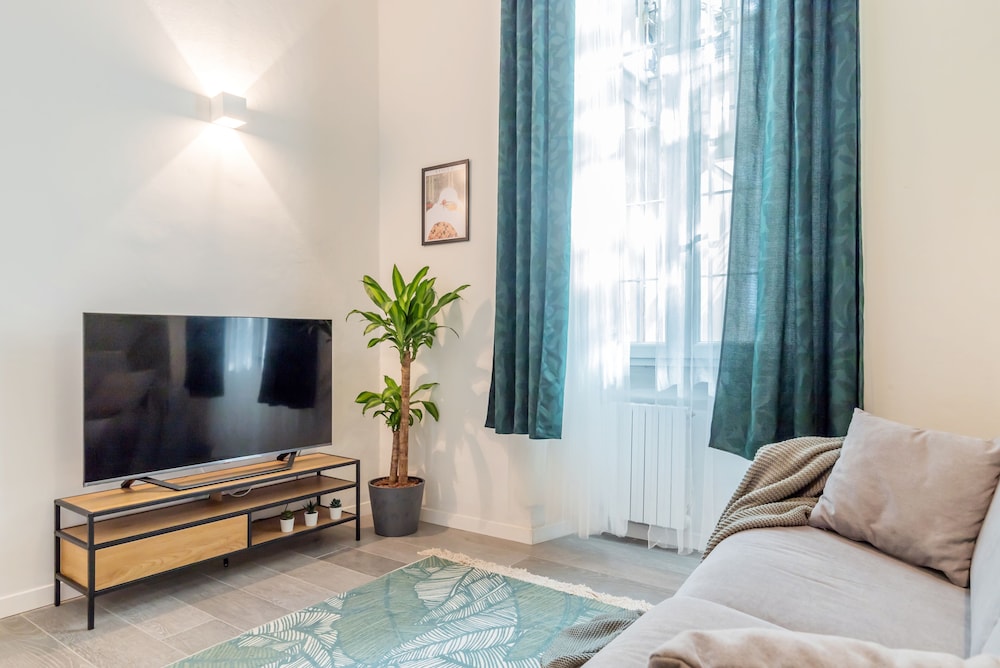 Charming Apartment Milano City Center