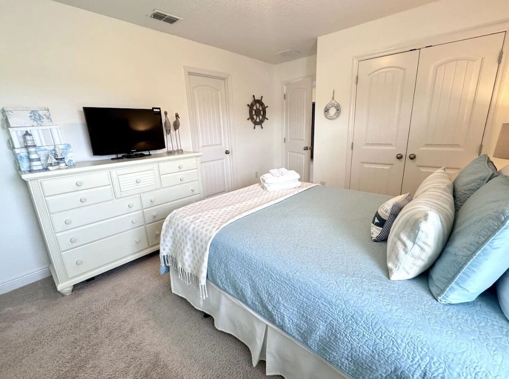 Solterra 6Br Retreat W/ Lazy River & Water Slide