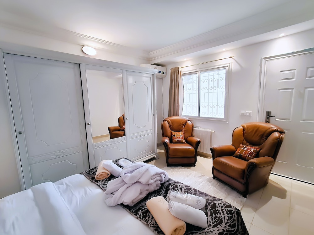 L'Orchidée - Luxury Suites