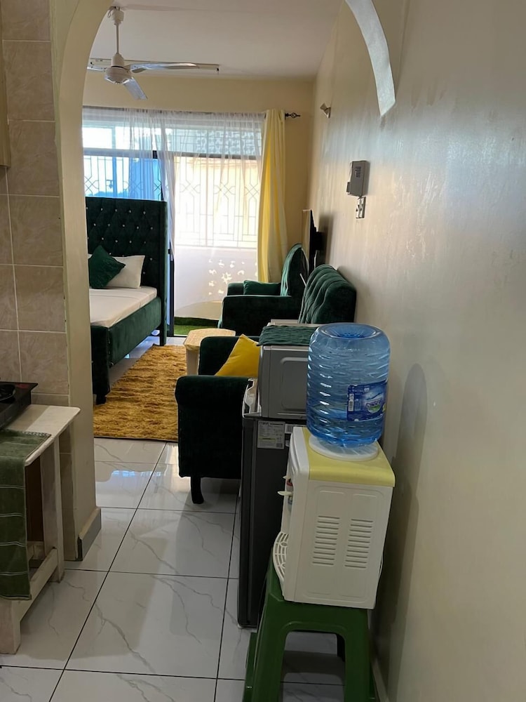 Lux Suites Lakeview Studios Bamburi
