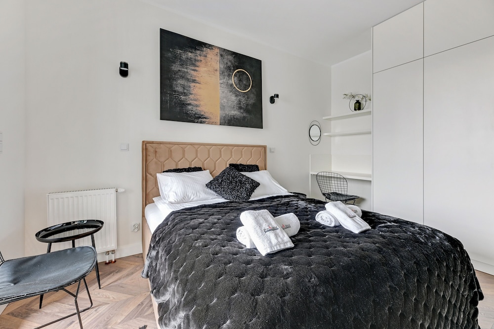 Dom & House - Apartments Granaria view 3