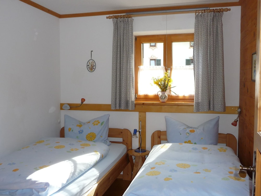 Spacious Apartment in Steingaden near Ski Area view 2