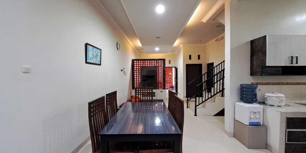 Villa Zam Zam Puncak