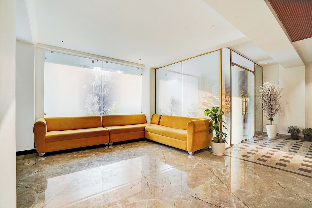 Fabhotel Amrit Luxury Inn