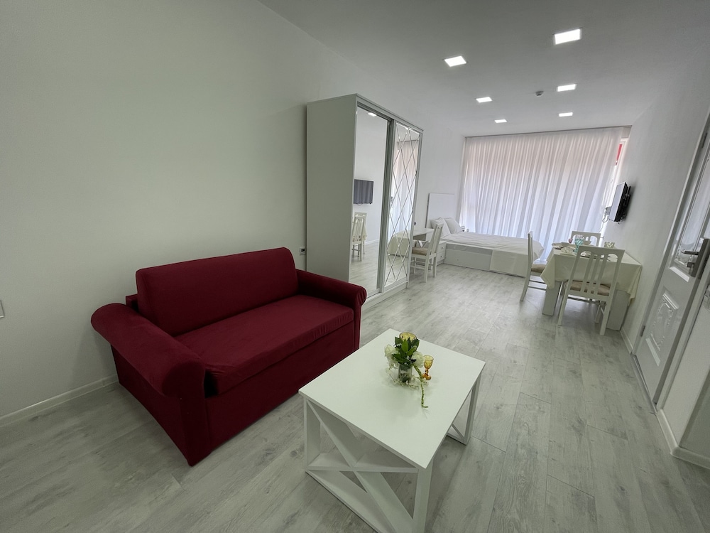 La Maison Blanche Baku view 5