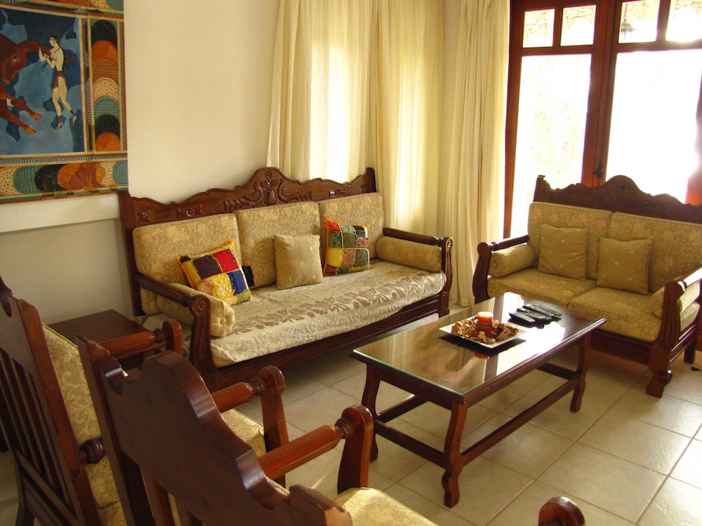 Webooking Knossos Villa