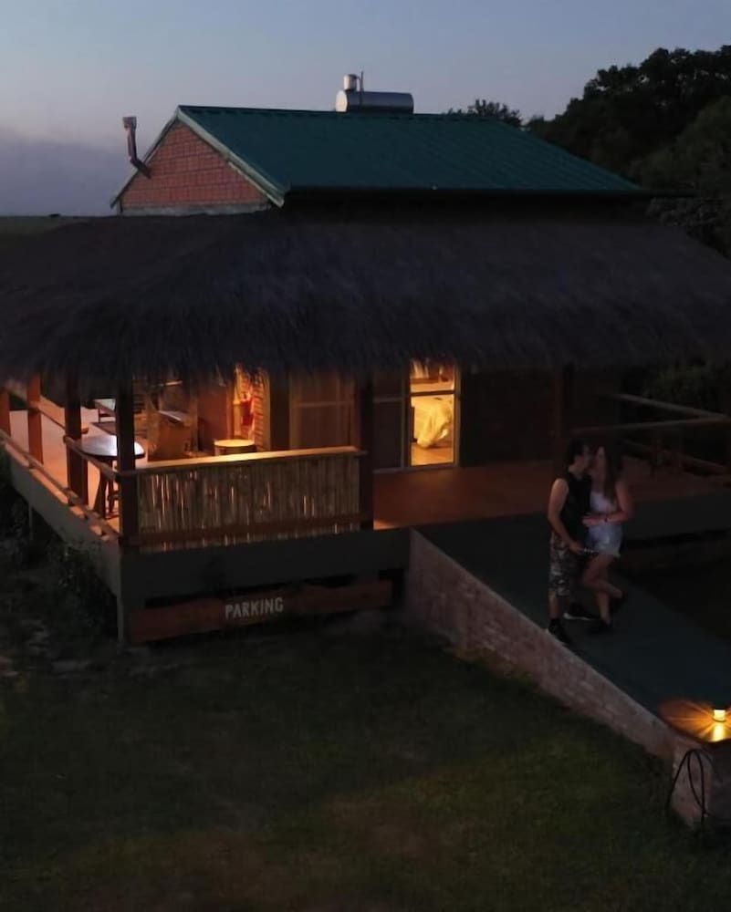 Wild Wetlands Lodge