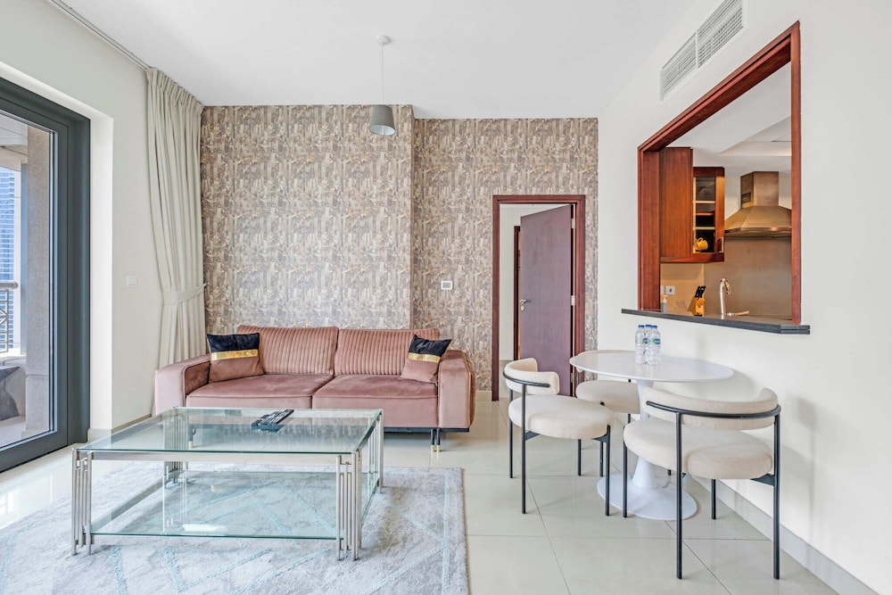 Bellavista- 1 Bedroom Apartment- 29 BLVD