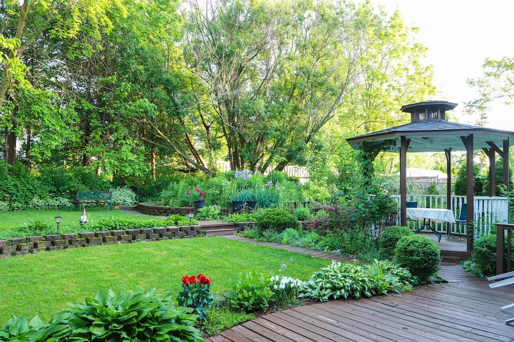 Susan's Villa B&B by Elevate Rooms