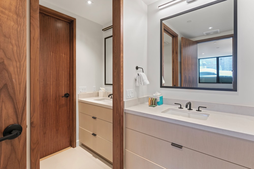 Argent at Deer Valley Resort - Three Bedroom Deluxe #205 3 Condo