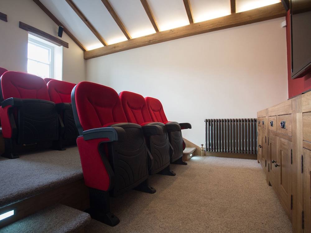 Neddy House