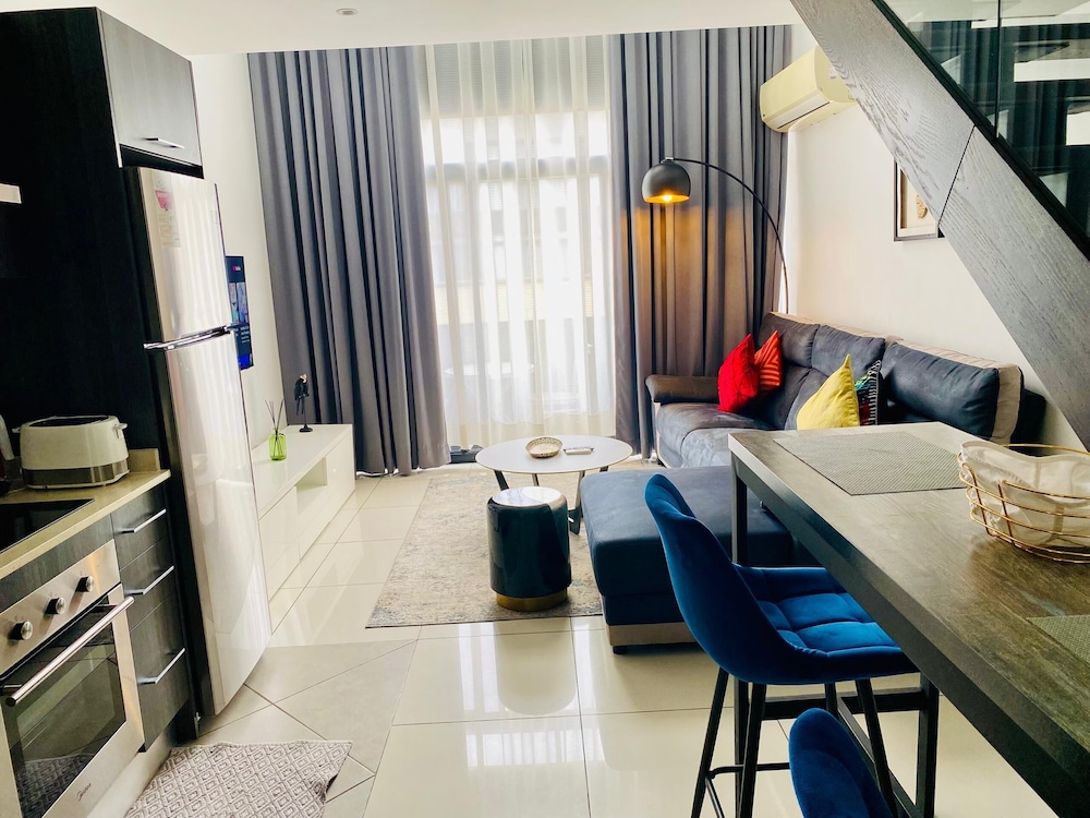 Meraki Homes at Embassy Gardens