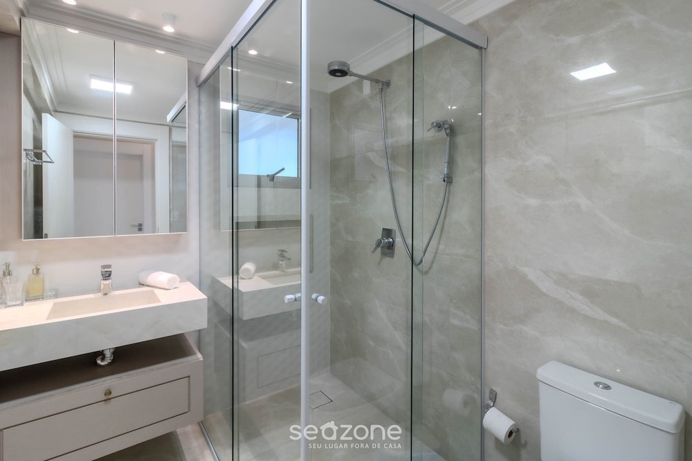 Apartments on the Balneario Camboriu Waterfront - Iptr