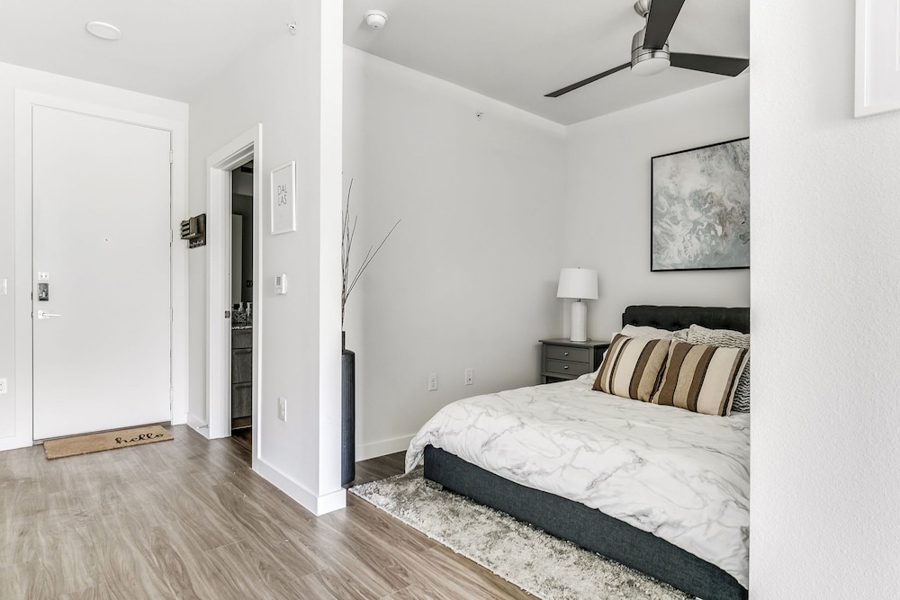 Downtown Modern Bungalow
