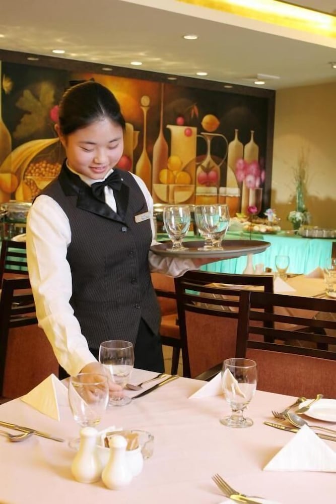 Global Business Hotel