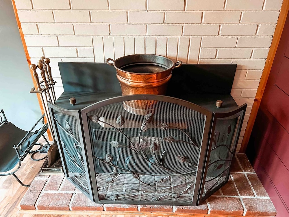 3 bd 10 min to Dwtwn Washer-dryer
