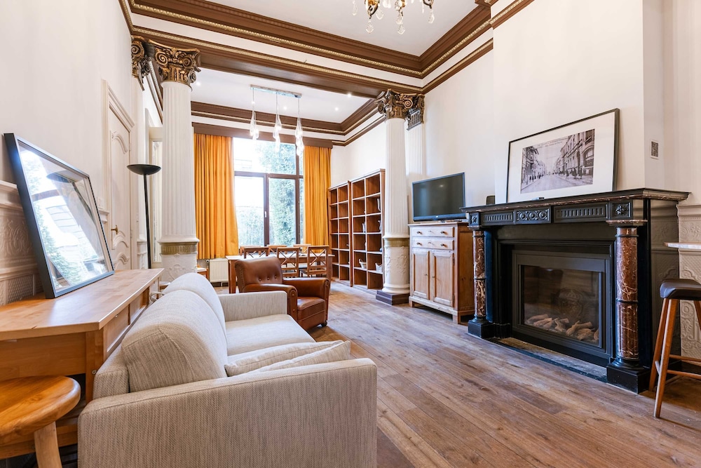 Huswell - Stay at Cape Montigny in Ghent