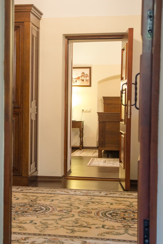 Hotel Monastyrski Minsk City Centre