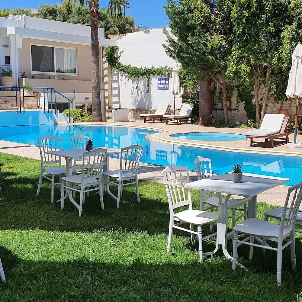 Elizabeth Suites, photo 59
