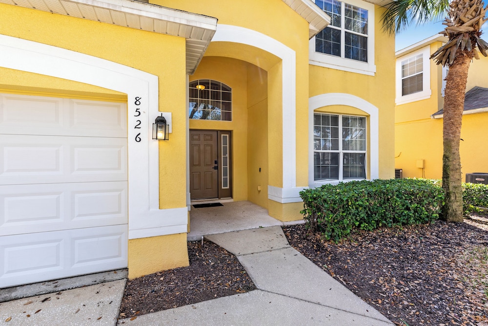 Relax & Unwind – Stunning Home W/ Private Pool!