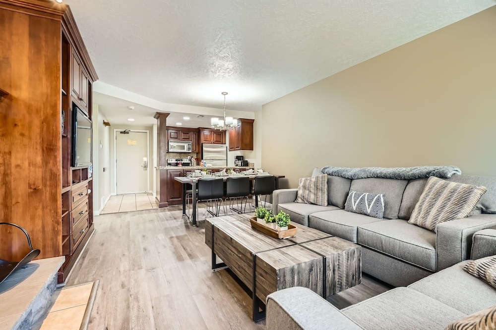 Shadow Ridge Mountain Secret 409 2 Bedroom Condo