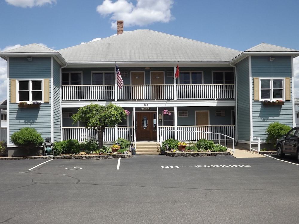 The Mariner Resort