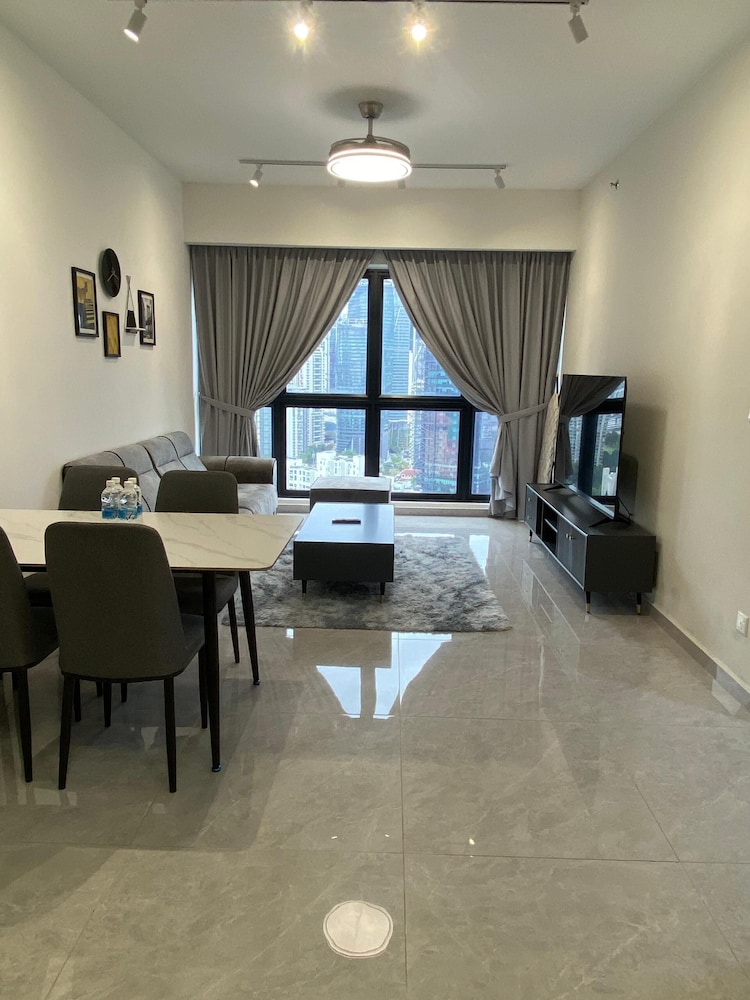 Agile Skyview Suites KLCC by MOONLIGHT