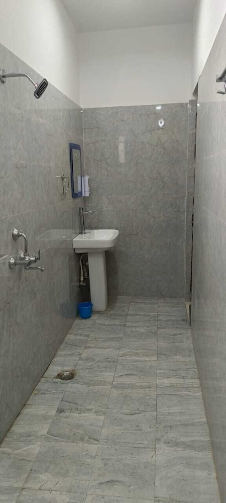 SHEHNAI RESORT Hotel &Restaurant