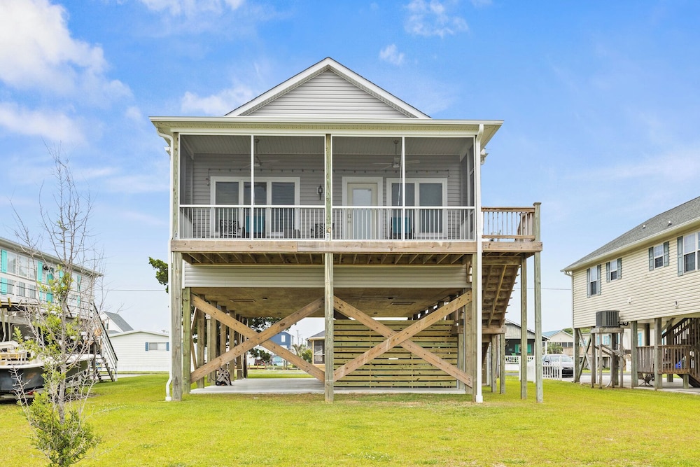 Perfectly Seasun'd by Topsail Realty