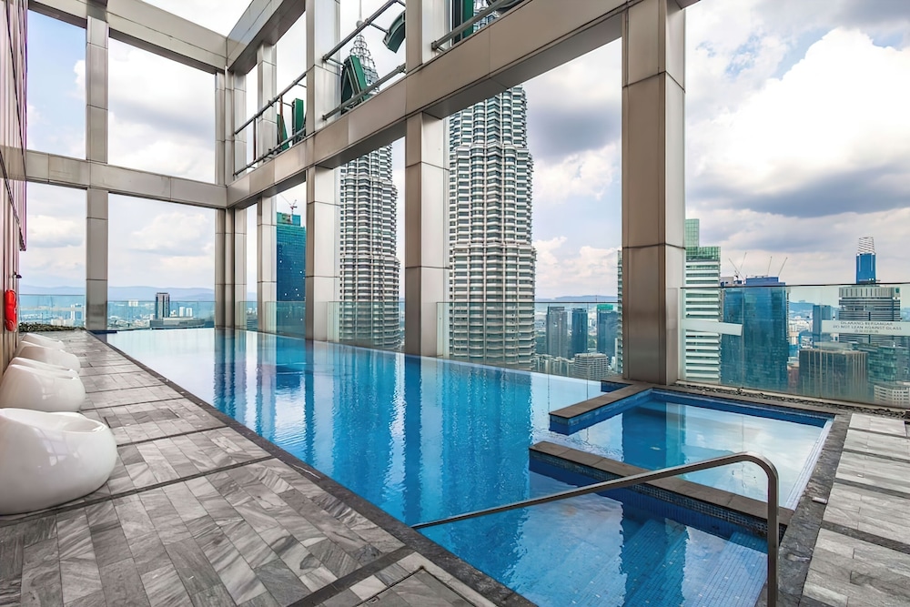 Tropicana The Residences KLCC Skypool