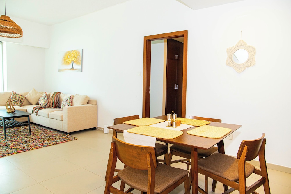 Bloomfields Cozy 1BR in Gate Tower