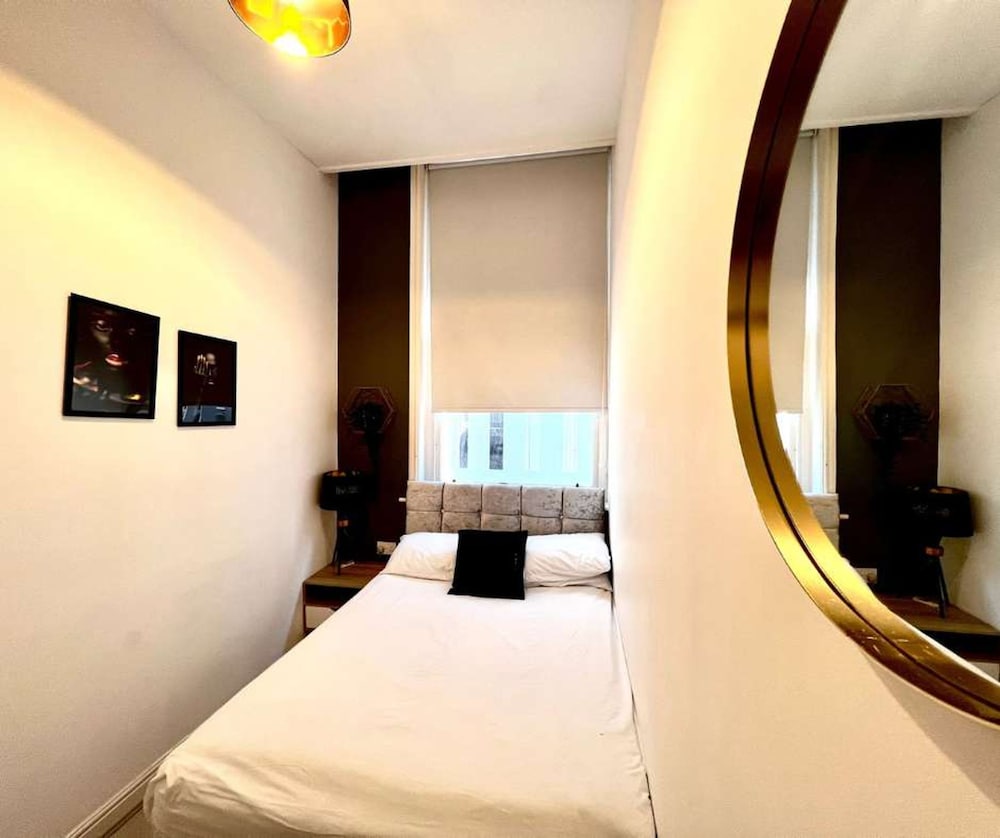 Liverpool Modern Irwell Stay