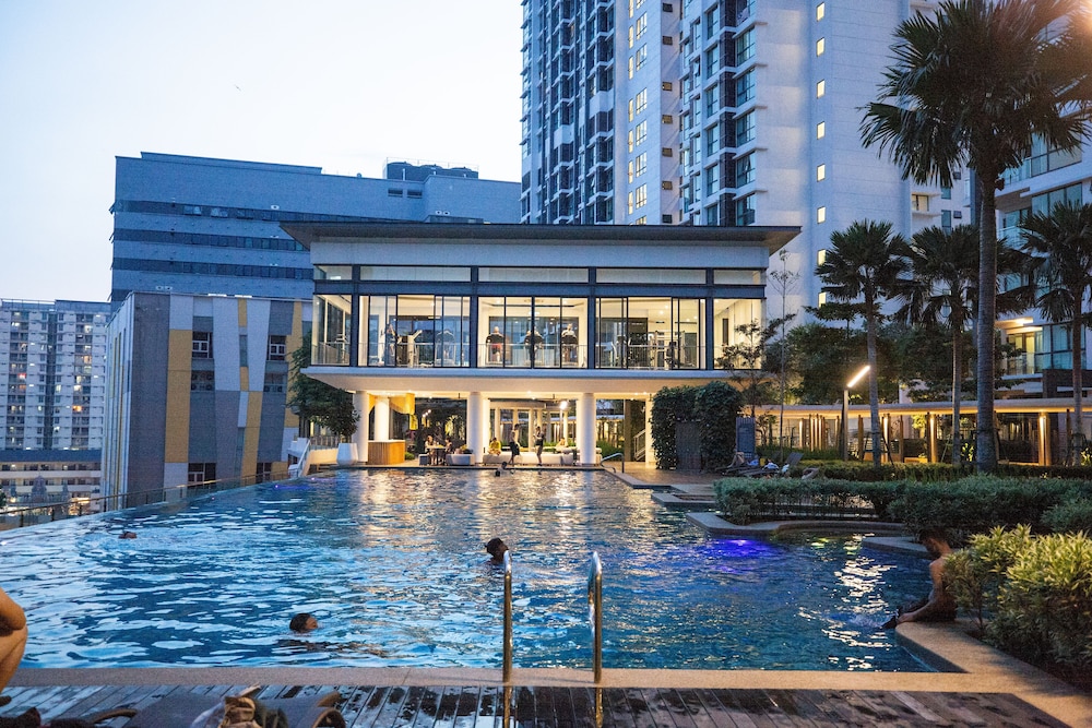 Velocity KL Suites by Luxury Suites Asia