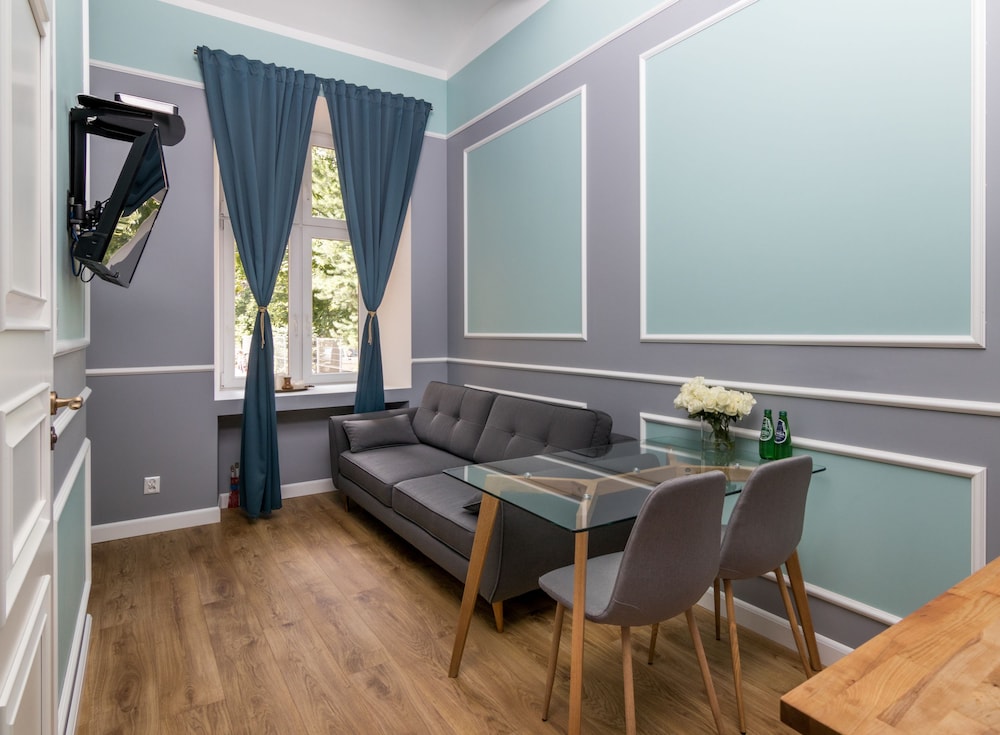 Domles Apartments
