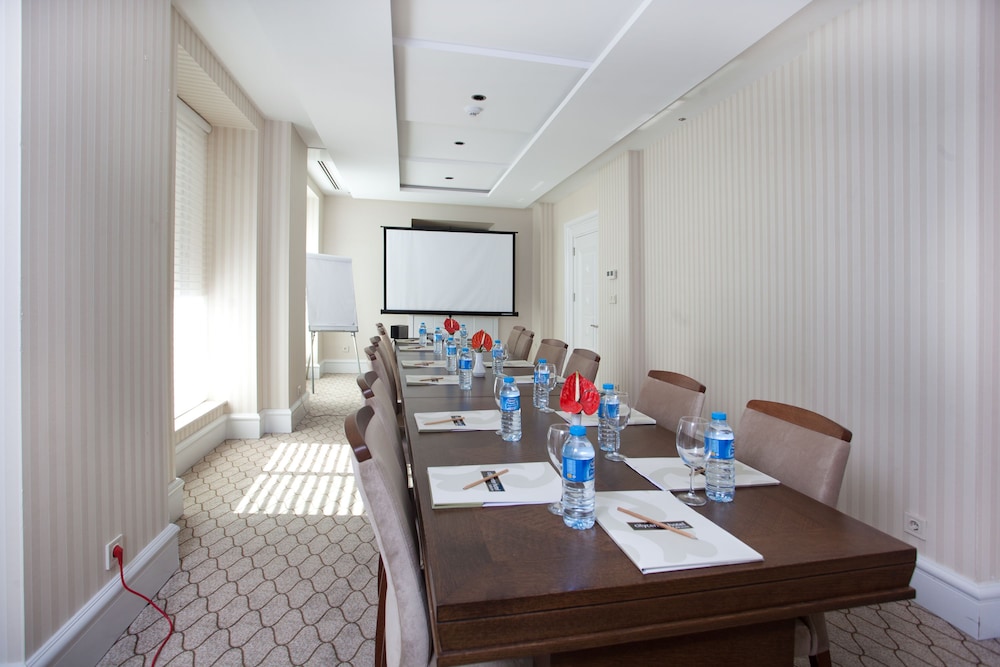 Şehir Merkezi Oteli Taksim - Image 32