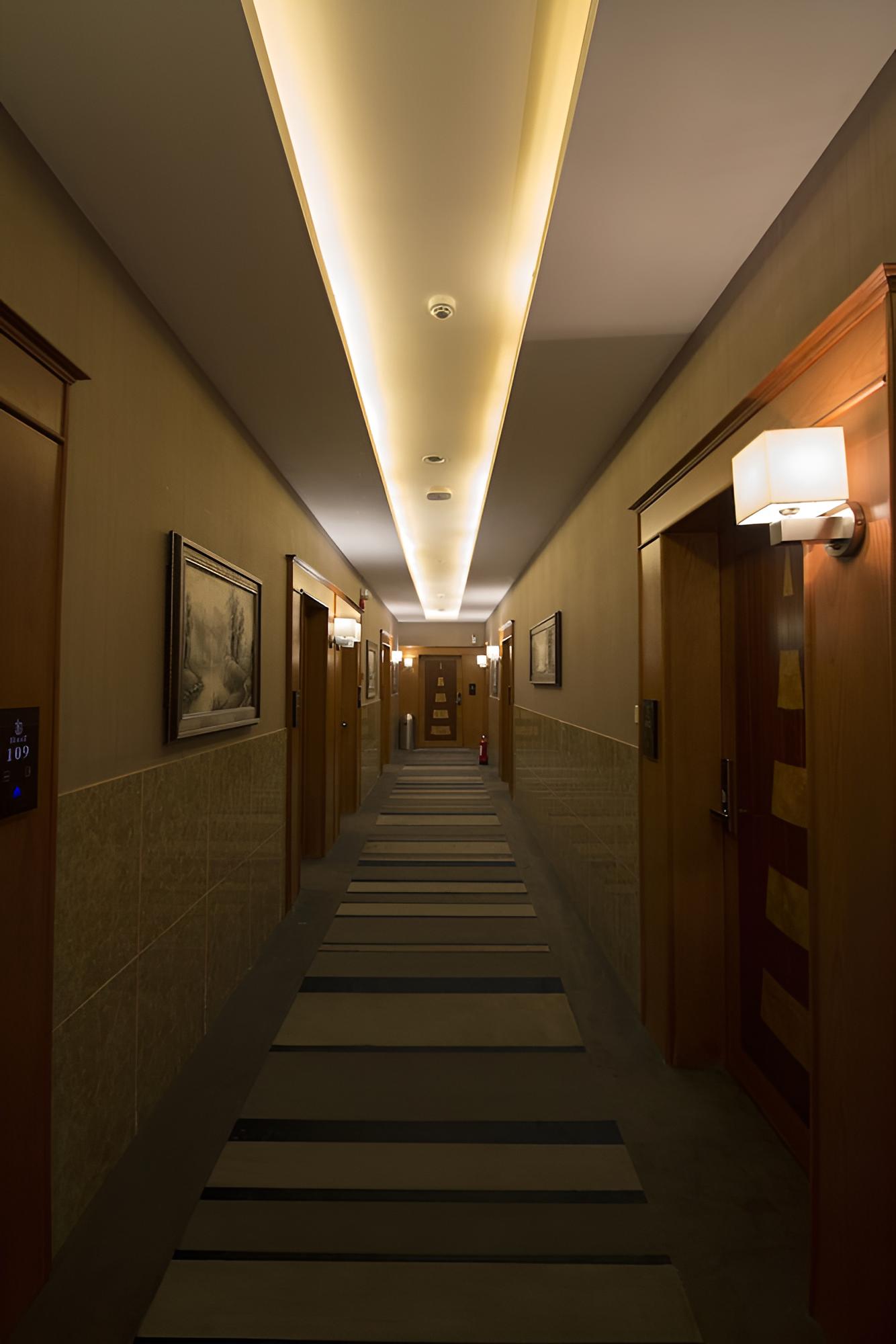 Shatee Al Hayat Hotel Suites