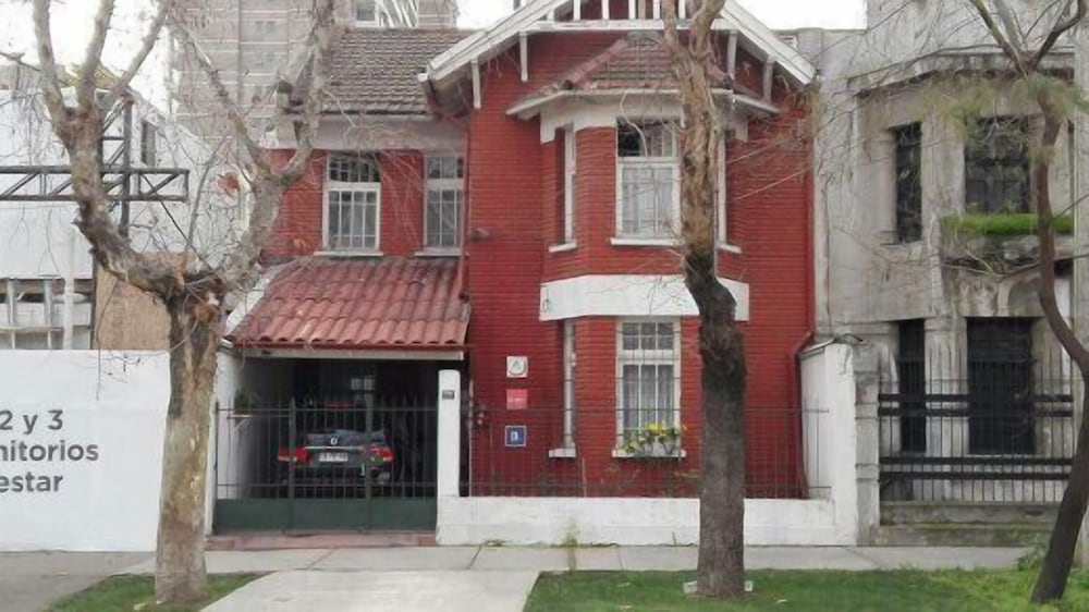 Hospedaje Almeyda B&B.