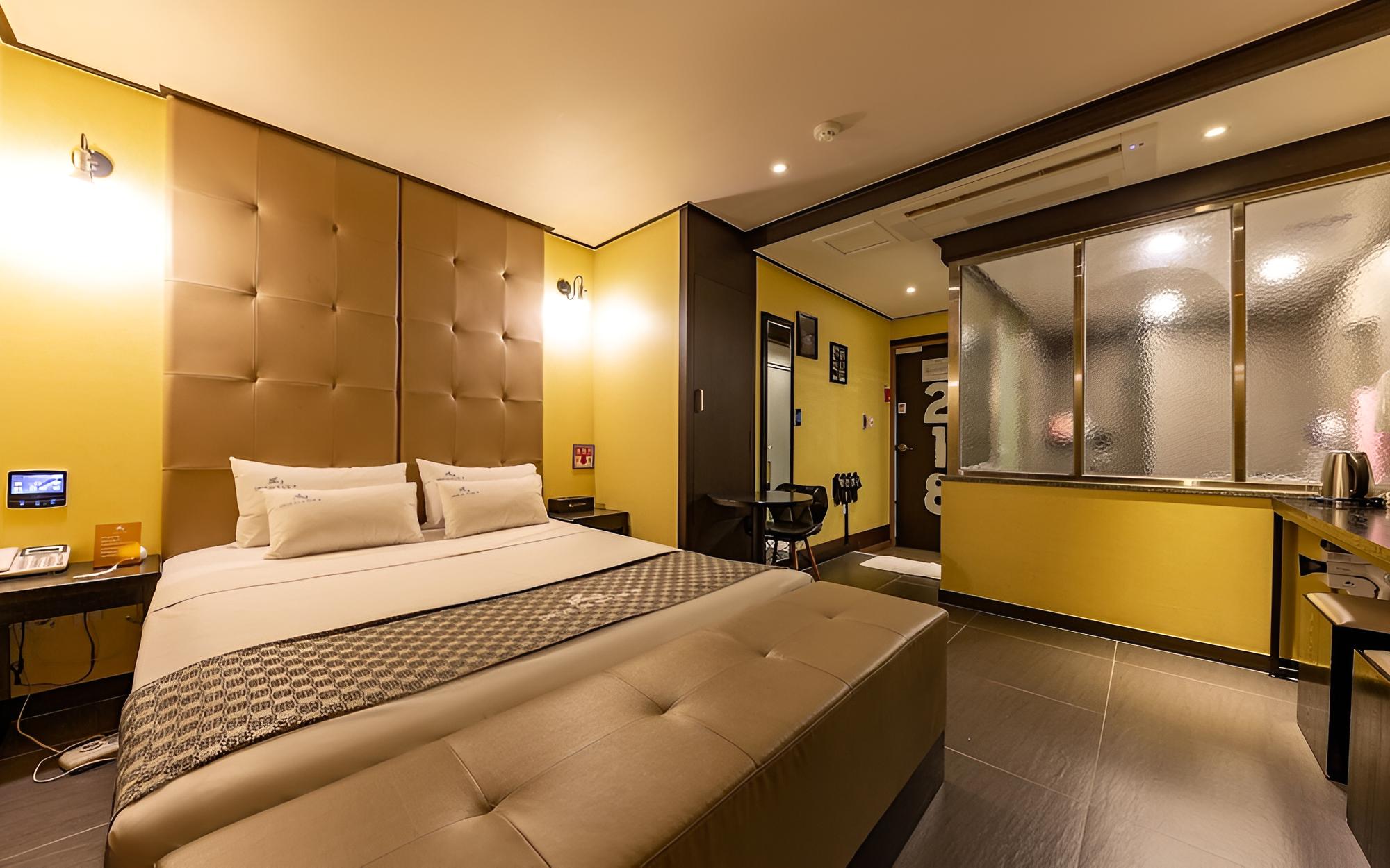 Gunsan Poong Self Check-in Motel view 3