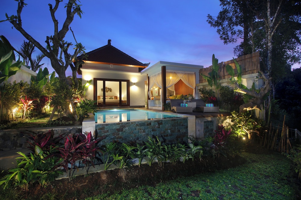 The Sidemen Villas