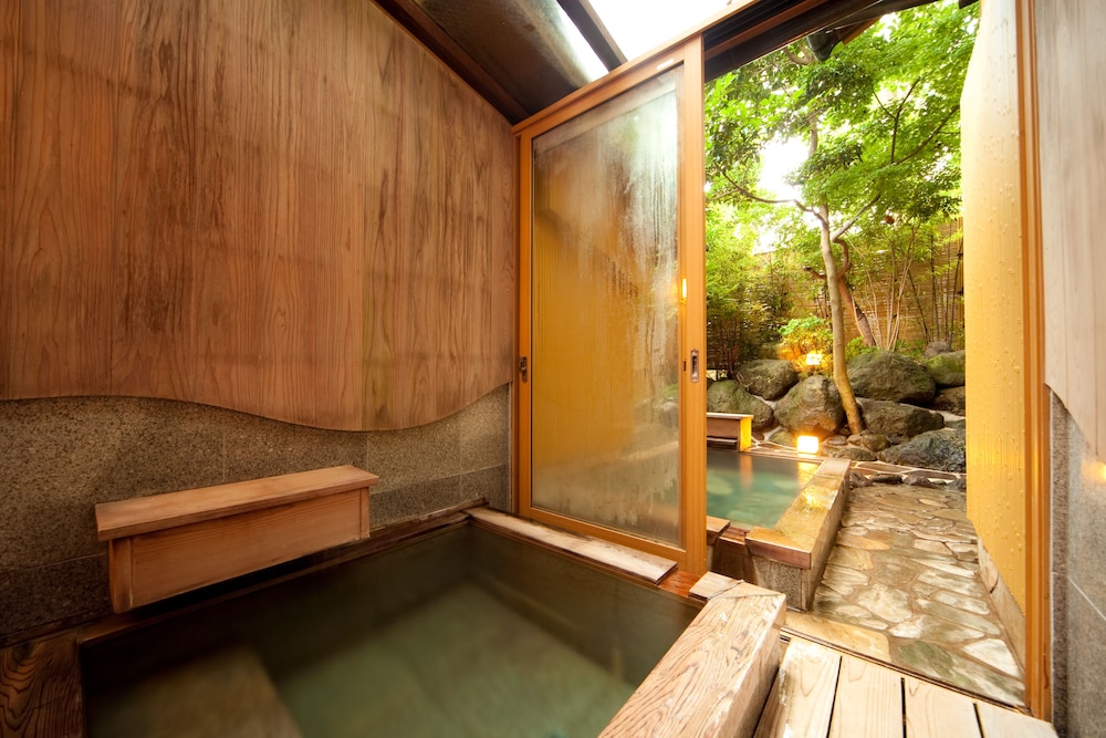 Kappo Ryokan Kannawa Bettei