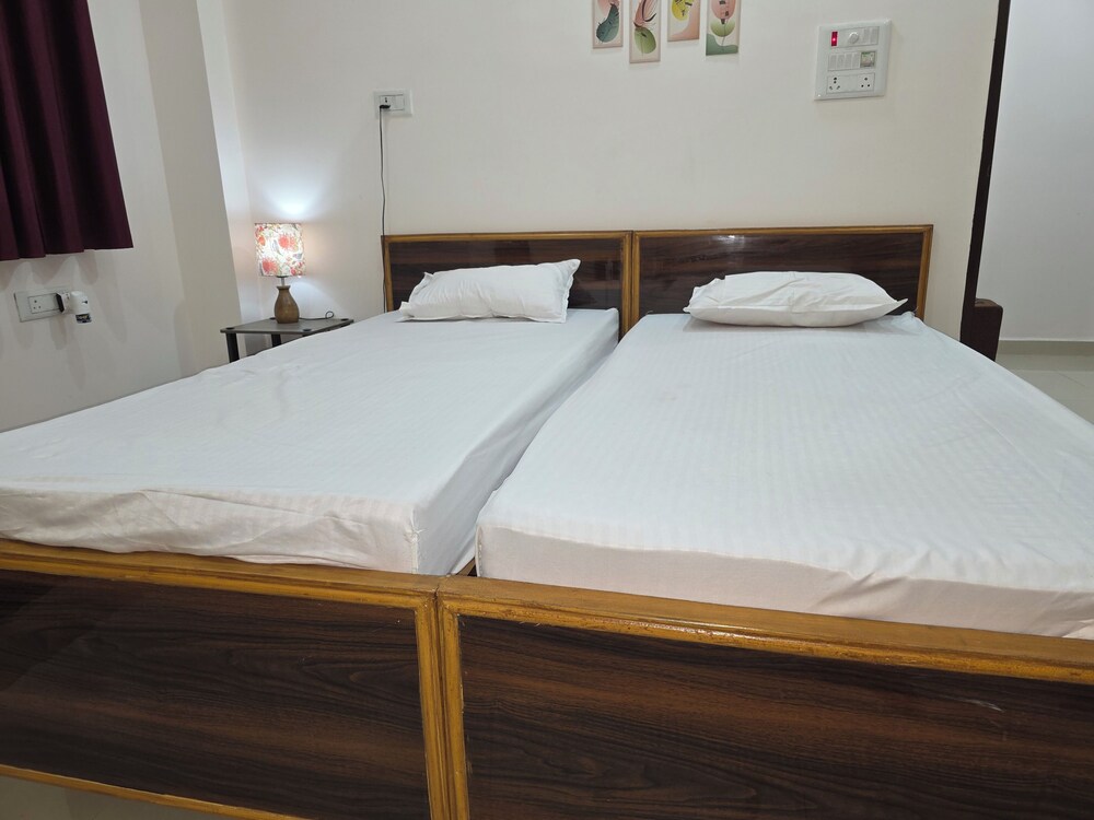 Narayans Residency