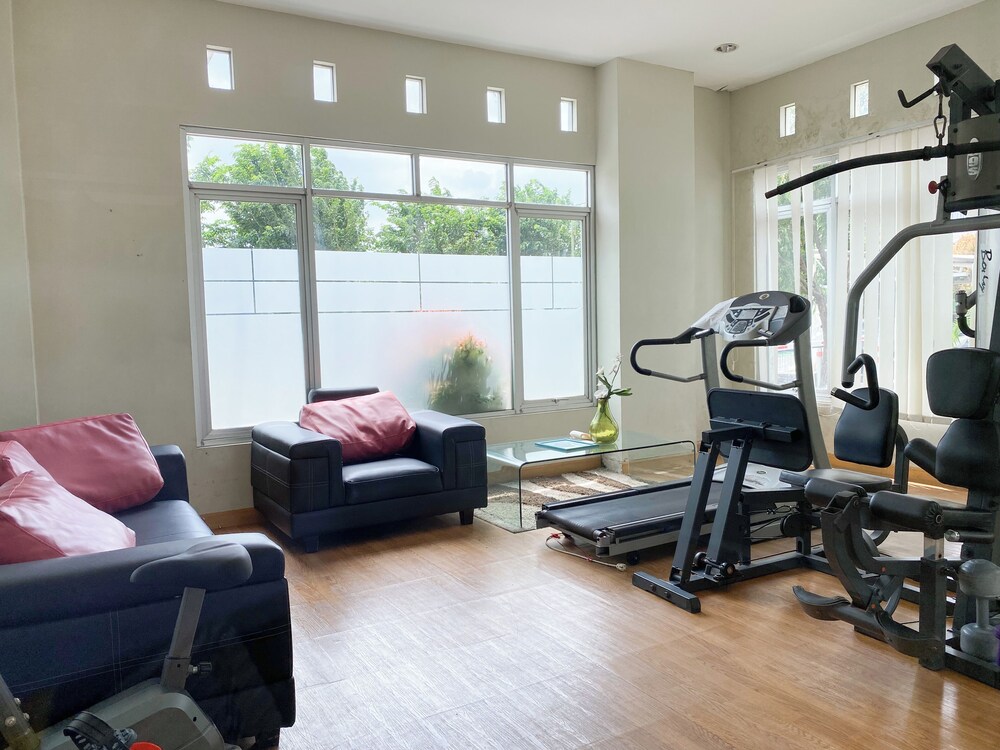Best Deal 2Br At Dian Regency Apartment