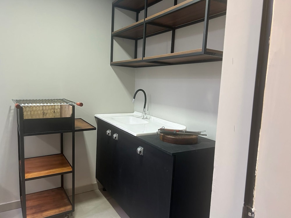GEMINADO CASA 2 ALTO PADRÃO 3 QUARTOS