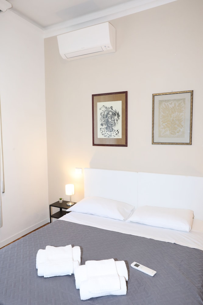 Unique Luxury Apartment and Rooms