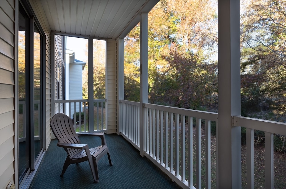 Fairways 2h 2 Bedroom Condo