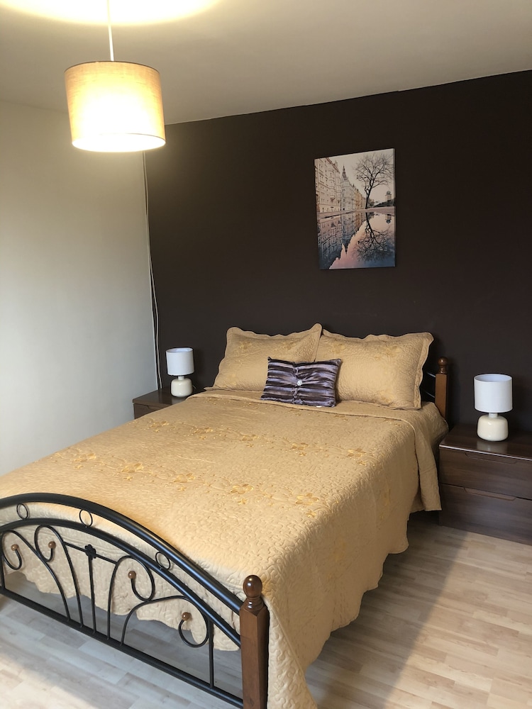 Remarkable 3-bed House in Ipswich With a Zen Vibe view 2