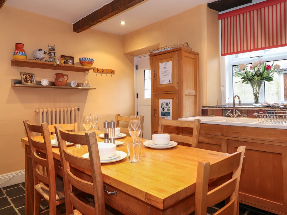 Charlottes Cottage
