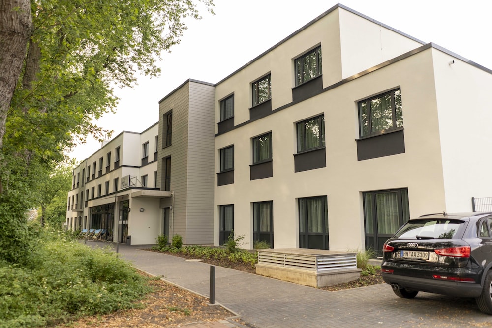 Signature Hotel Skarv - Property Image 25