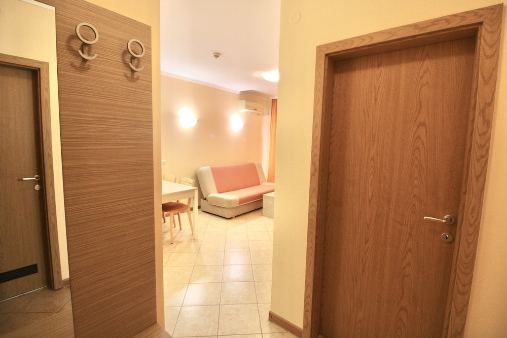 Menada Royal Sun Apartments
