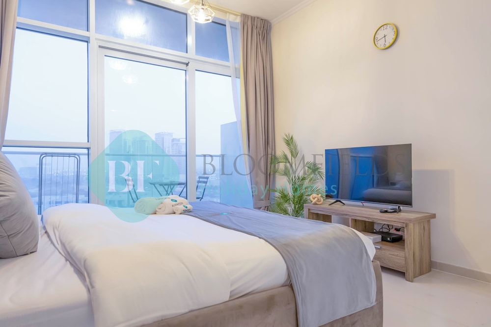 Bloomfields Stu In Damac Hills Carson